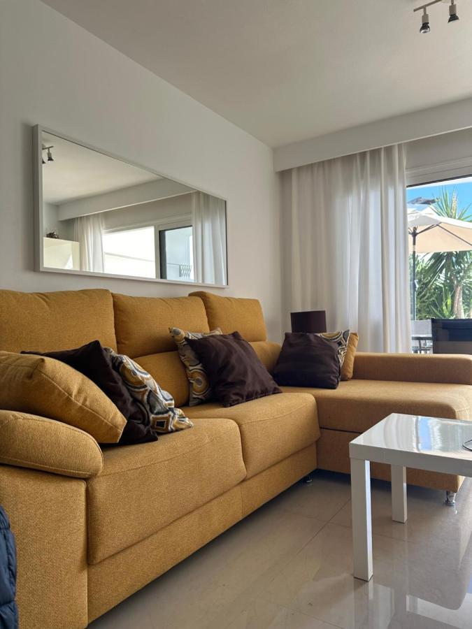 Sea View With Direct Access To Boulevard *