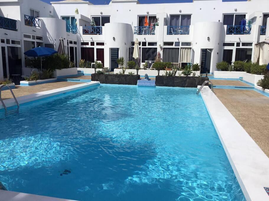 Maison De Vacances, Blue Lagoon ,climatise Avec Piscine, Wifi
