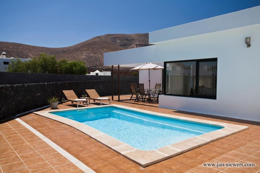 Andy Lanzarote Villa
