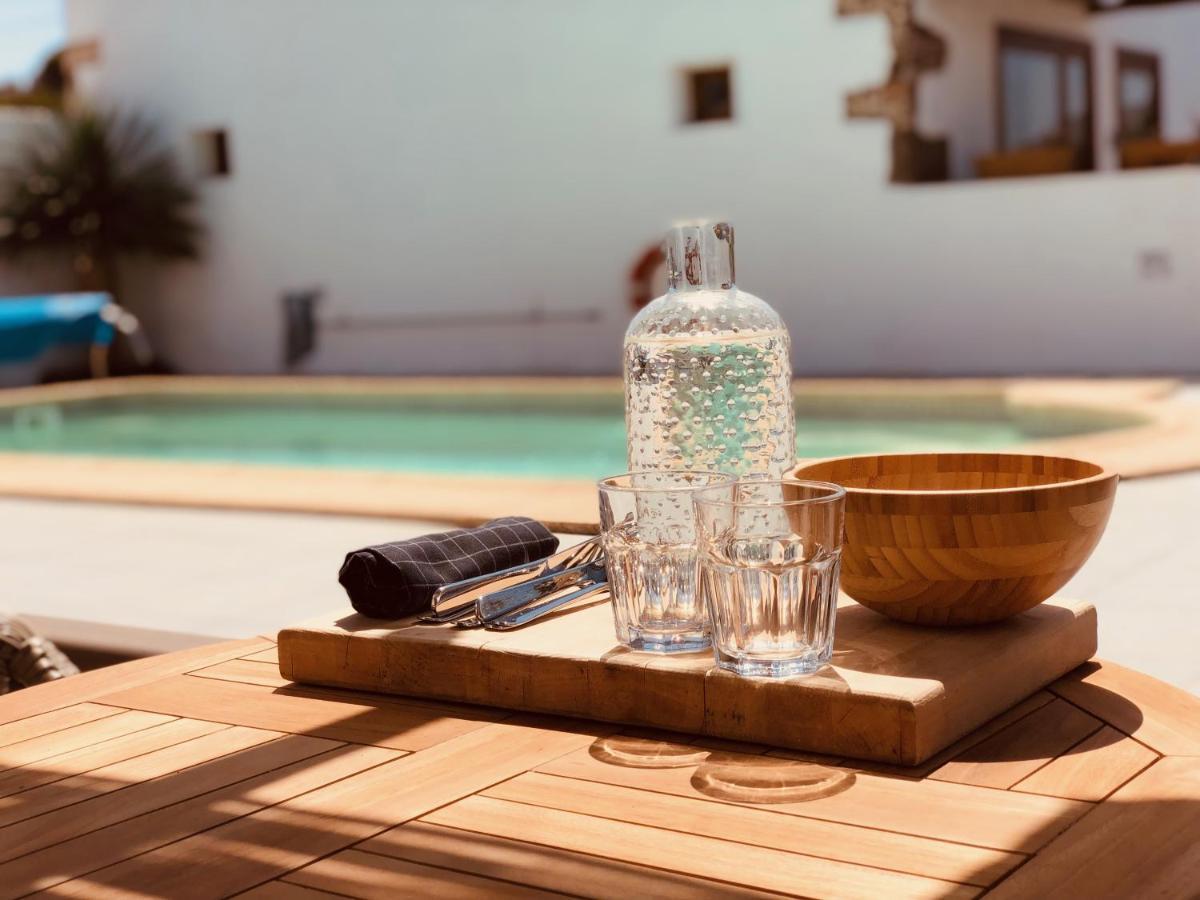 Sala Botanica - Shared Pool - Island Location - 10 Mins Drive To Famara And La Santa
