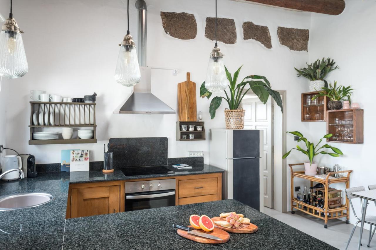 Casa Botanica - Island Location - 10 Mins Drive To Famara And La Santa Apartment