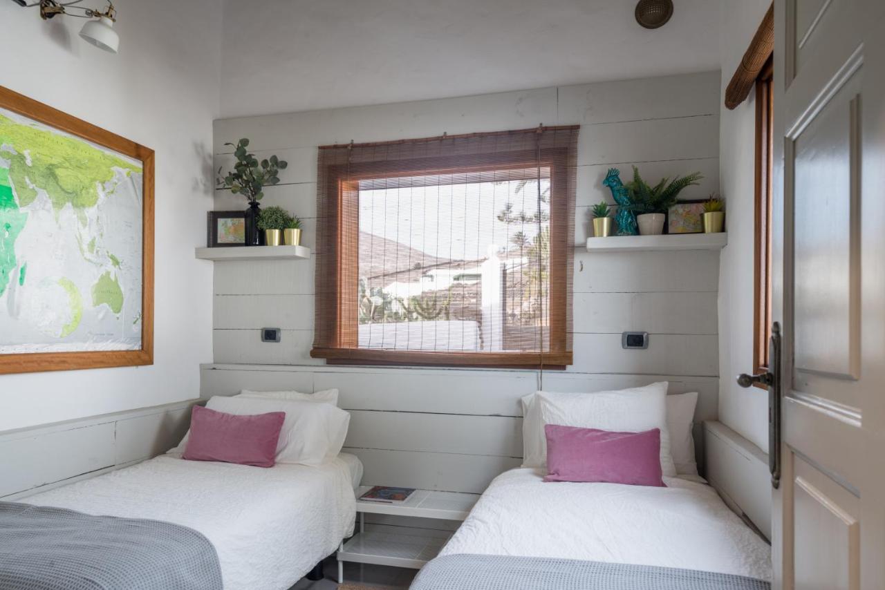 Apartment Casa Botanica - Island Location - 10 Mins Drive To Famara And La Santa *