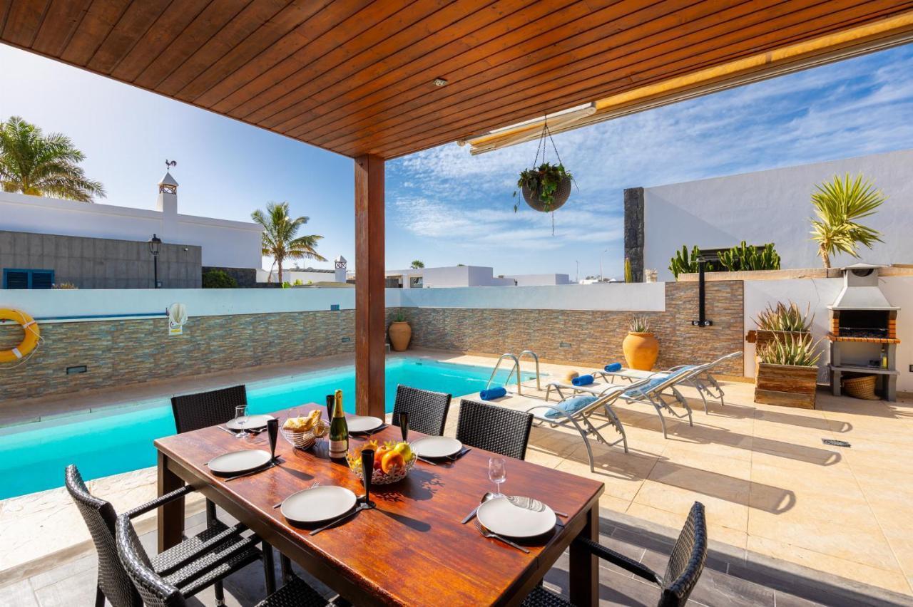 Sal Marina Villa Puerto del Carmen (Lanzarote)