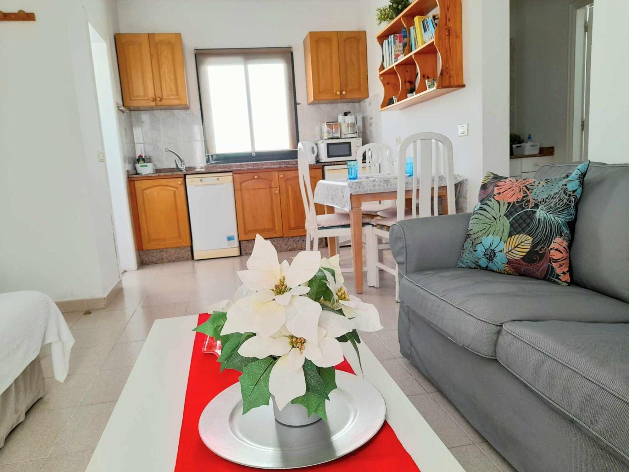 Apartamento Vincent, Cozy And Sunny Over The Rooftops Puerto del Carmen (Lanzarote)