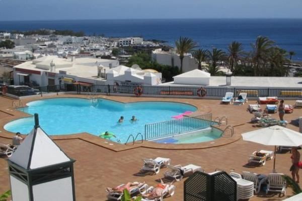 Pueblos Apartahotel 2*