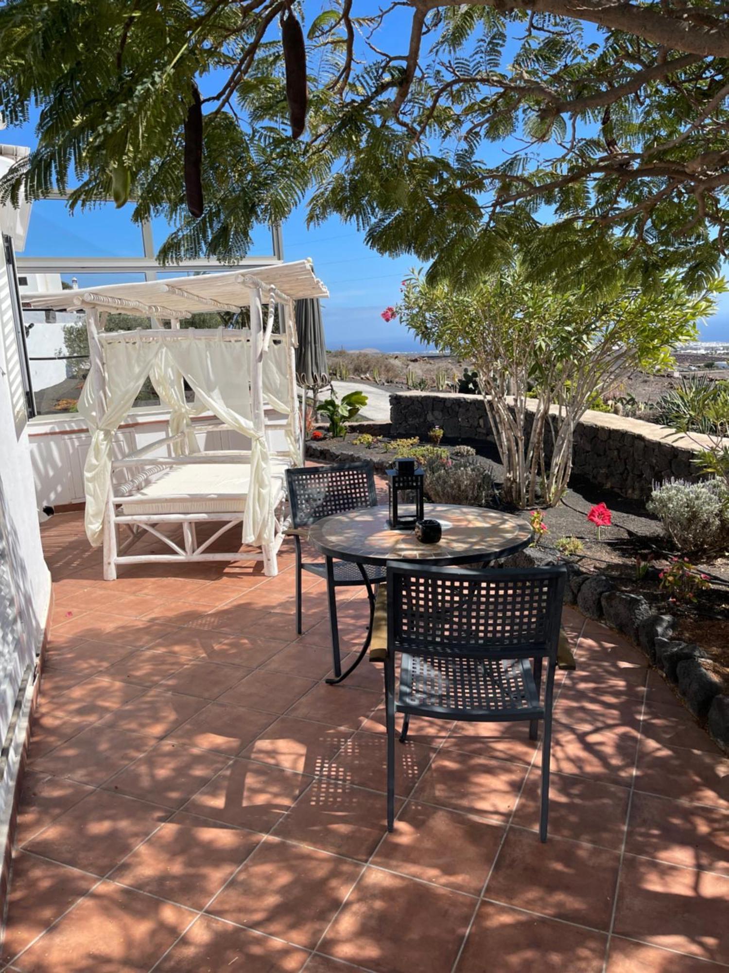Castillo Lanzarote Winni - Luxury - Pet Friendly With Heated Pool