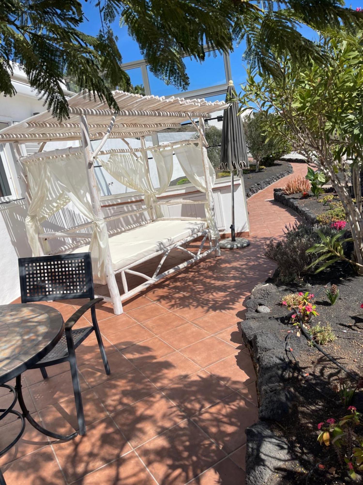 Castillo Lanzarote Winni - Luxury - Pet Friendly With Heated Pool