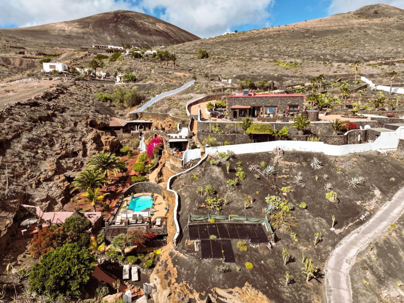 Castillo Lanzarote Winni - Luxury - Pet Friendly With Heated Pool Holiday home