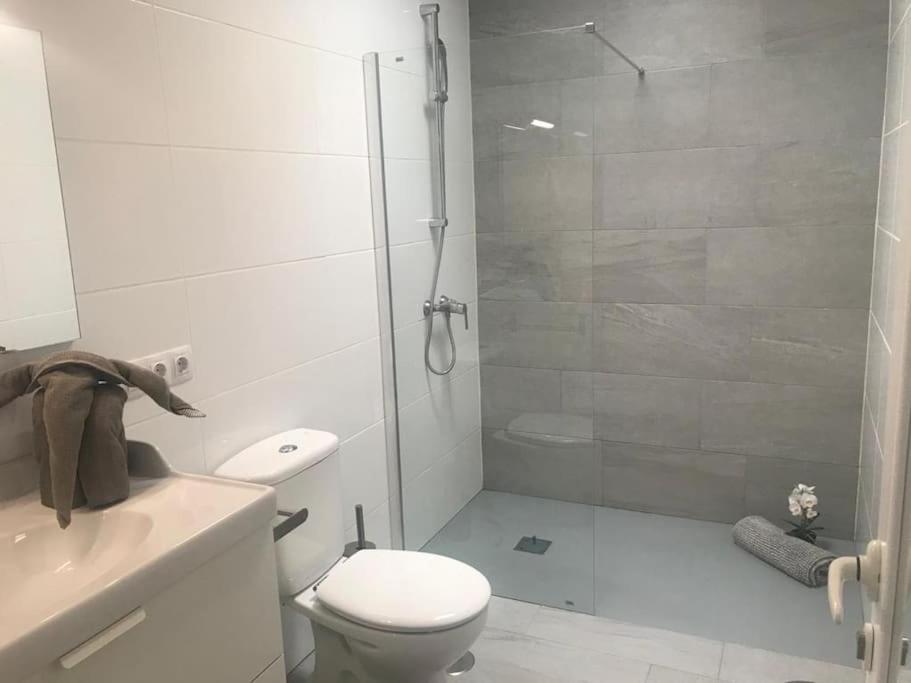 Location Location,seafront With Communal Pool.