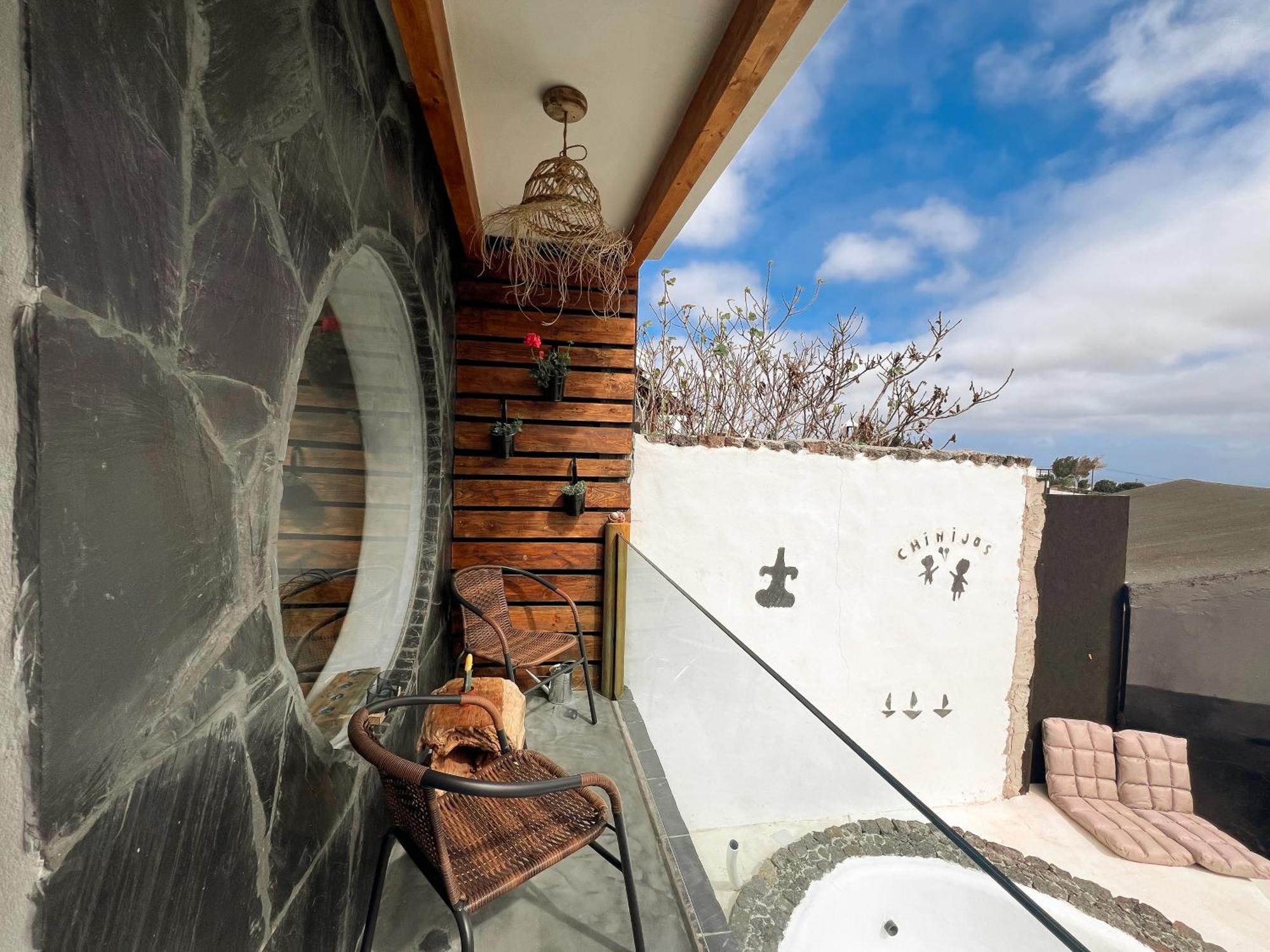 Casita Mis Chinijos Con Jacuzzi O Minipiscina * La Asomada (Lanzarote)
