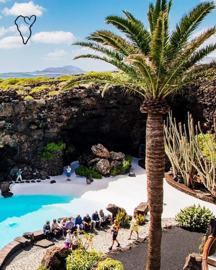 Apartamento Vincent, Cozy And Sunny Over The Rooftops Puerto del Carmen (Lanzarote)