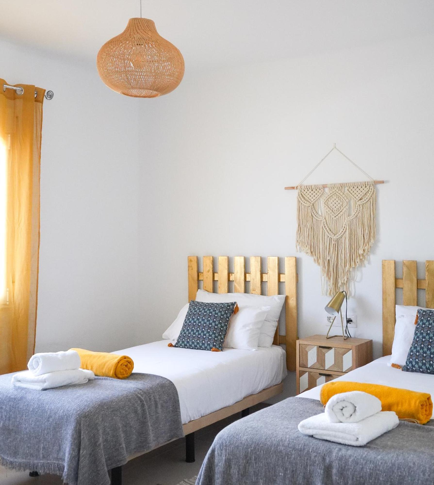 Renovated Mahalo With Swimming Pool & Tennis Court * Tías
