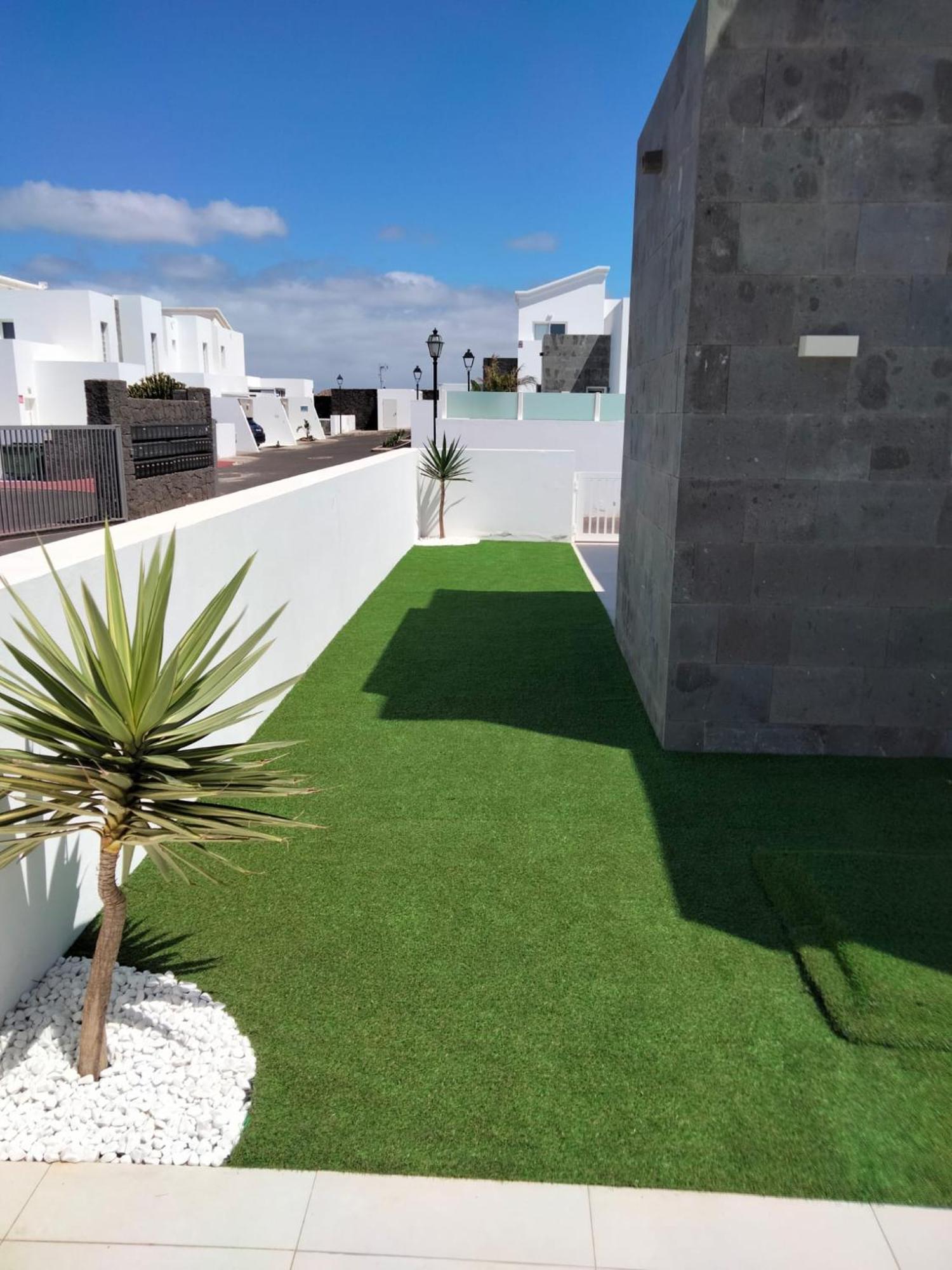 Lovely Agua & Fuego,heated Pool Villa Playa Blanca (Lanzarote)