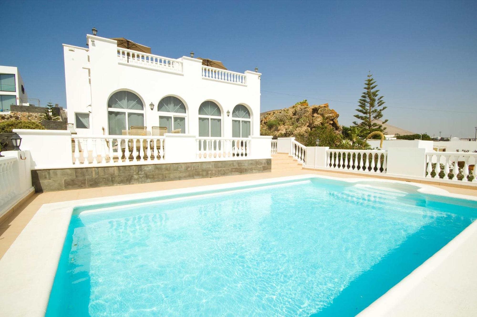 Casa Alba - By Az *