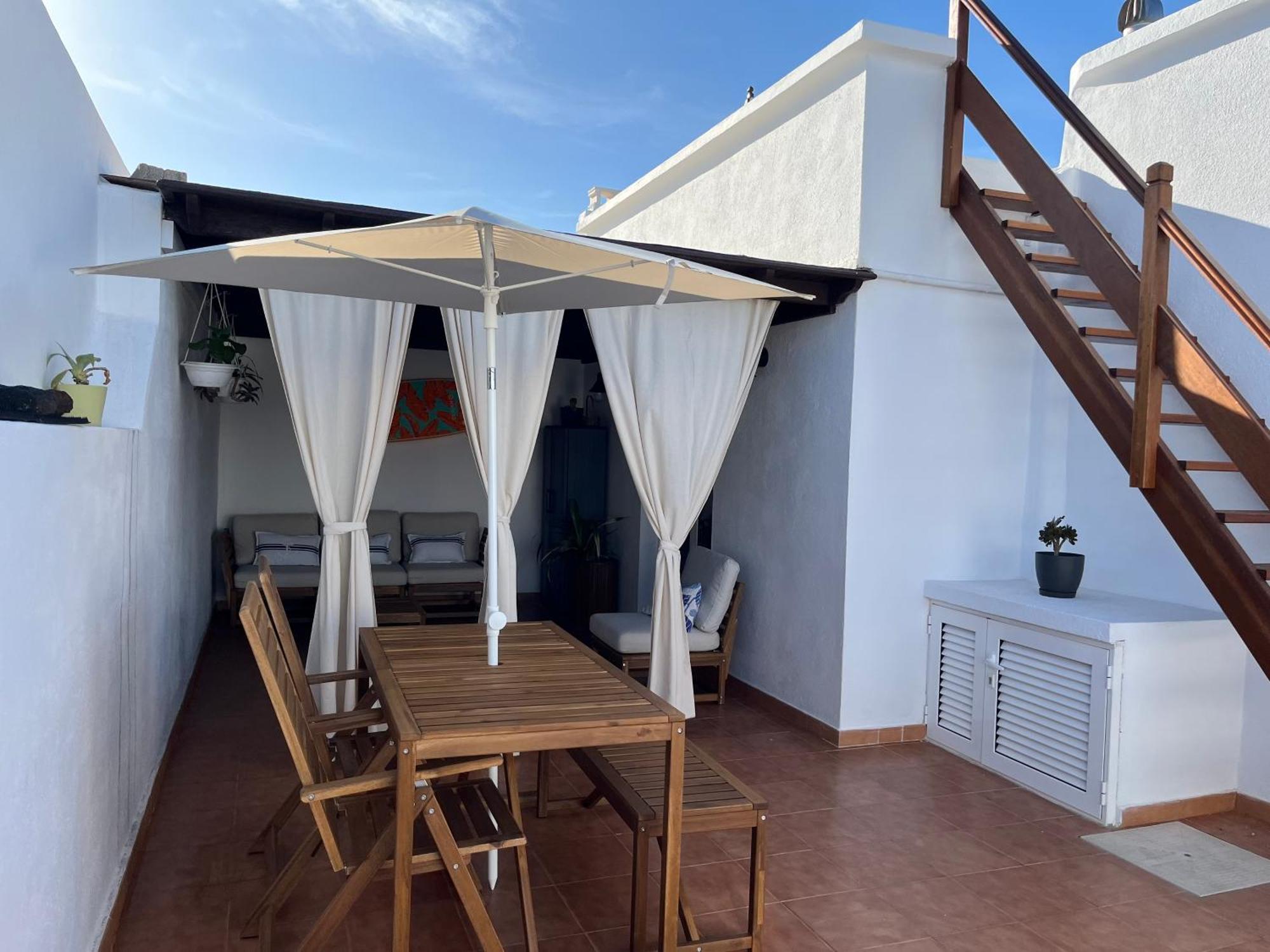 Casa Mar Azul. Holiday home Tinajo