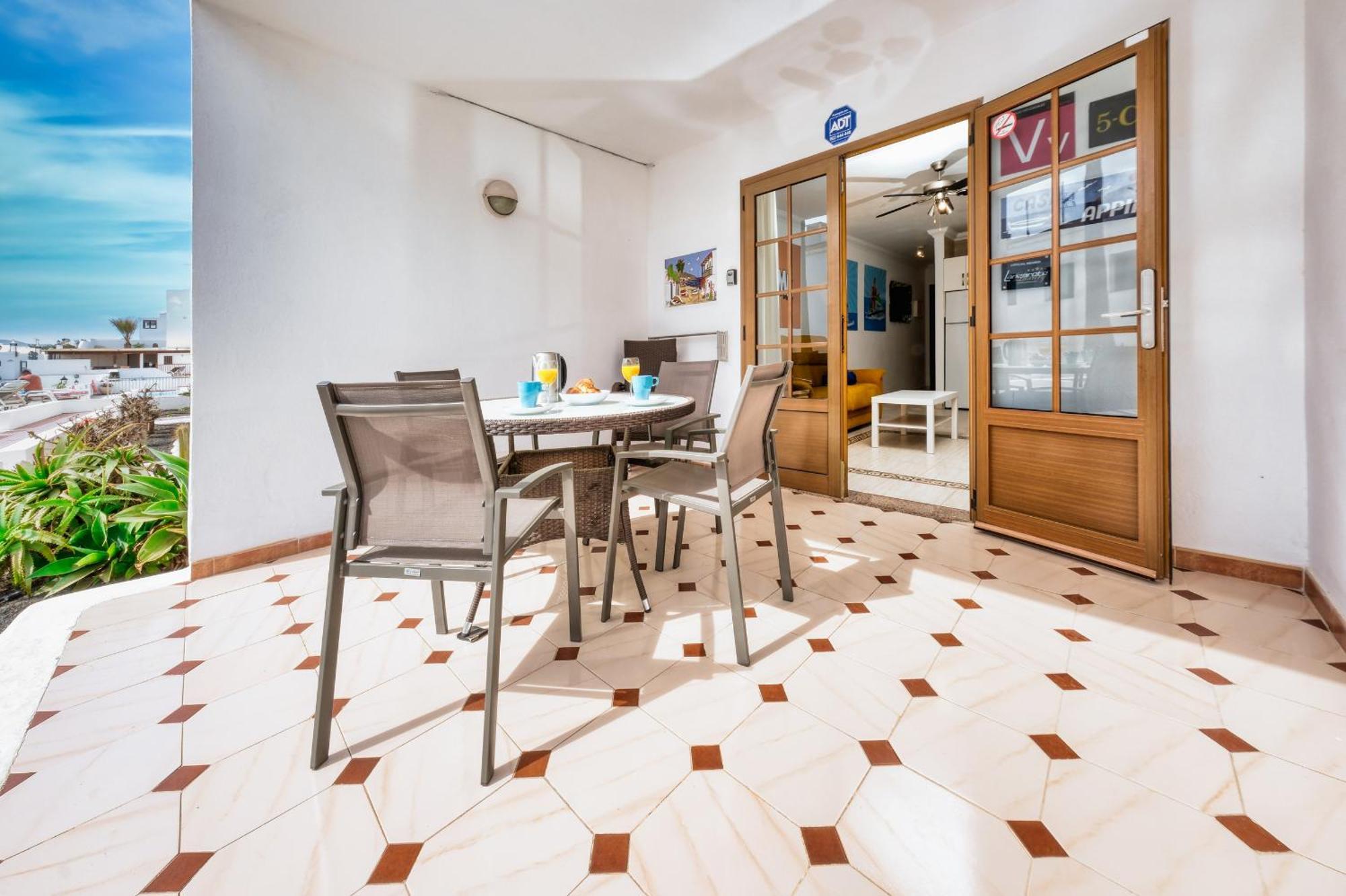 Casa Appia-300m From The Beach, Heated Pool * Puerto del Carmen (Lanzarote)