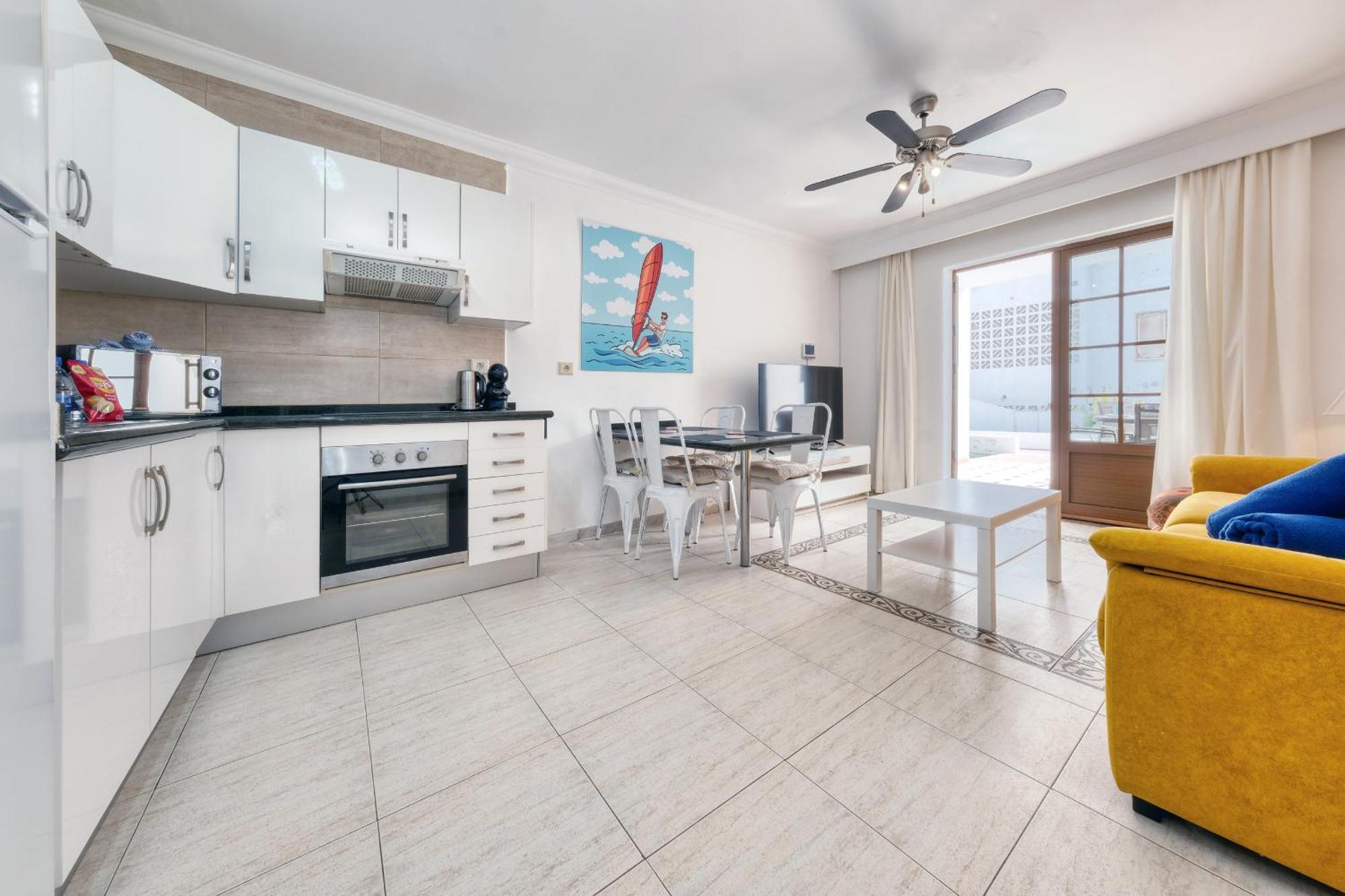 Casa Appia-300m From The Beach, Heated Pool * Puerto del Carmen (Lanzarote)