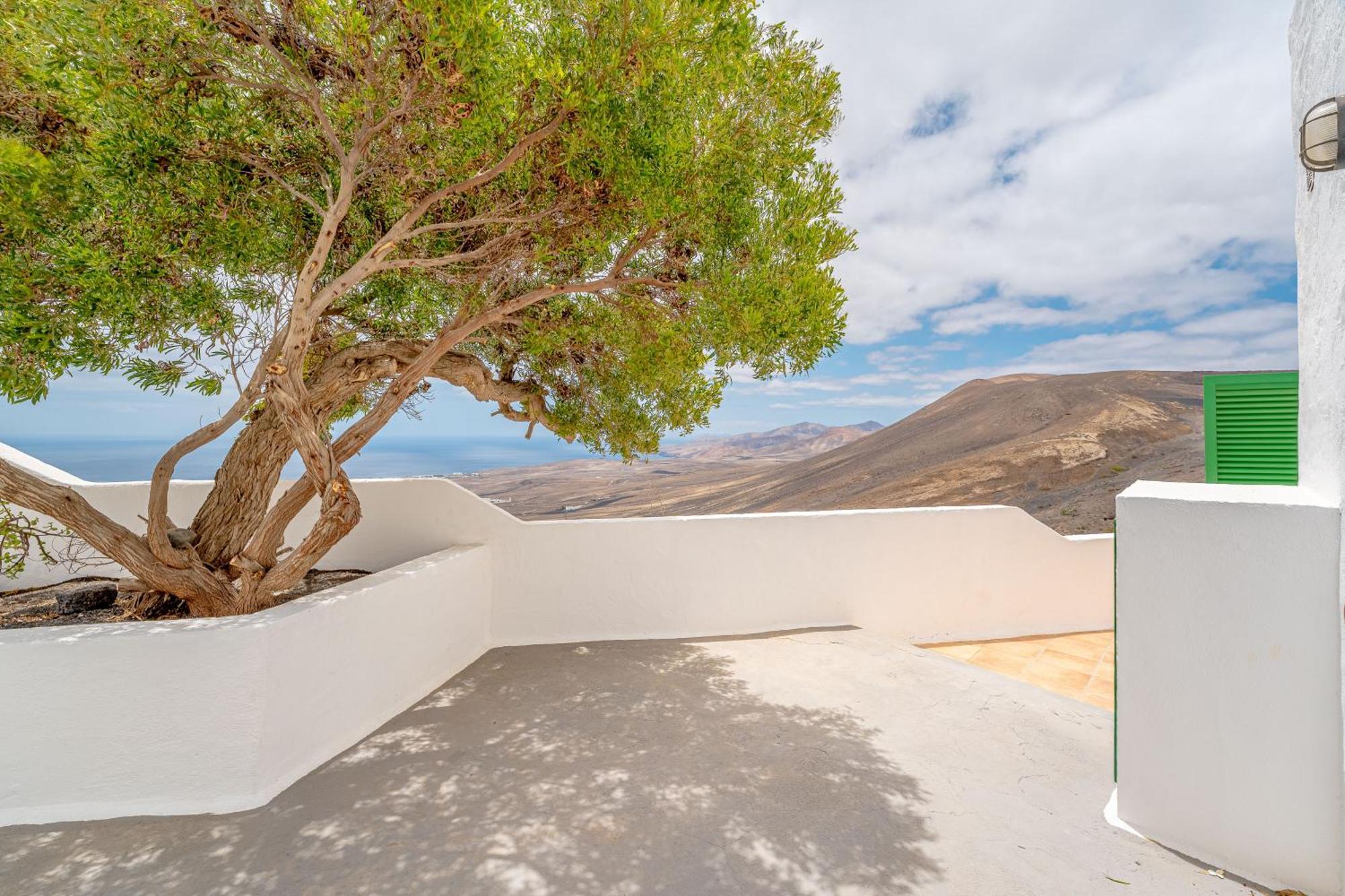 Villa La Asomada Moon Lanzarote Tias