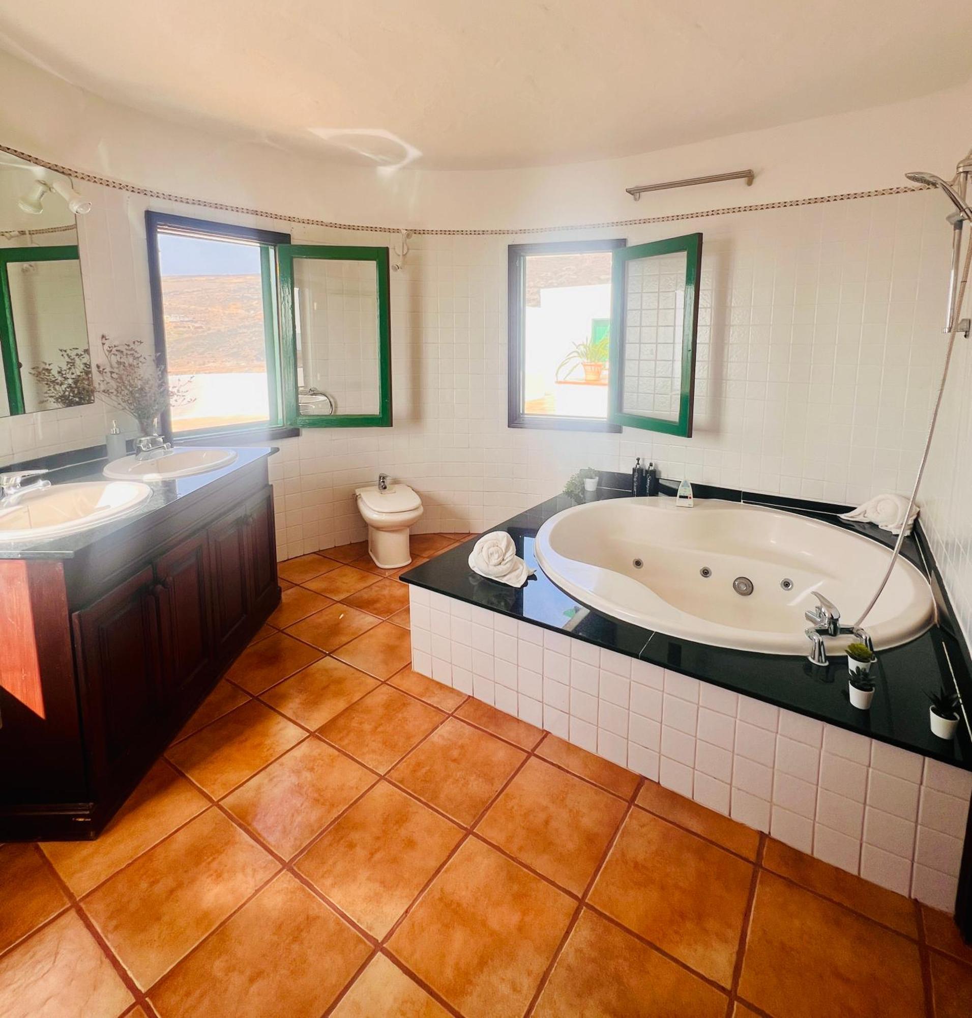 Villa La Asomada Moon Lanzarote Tias