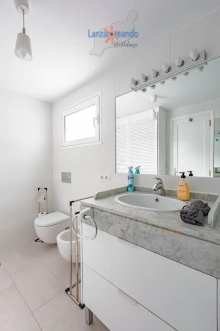 Apartamento Atico La Deliziosa Vivienda Vacational With Sea View *
