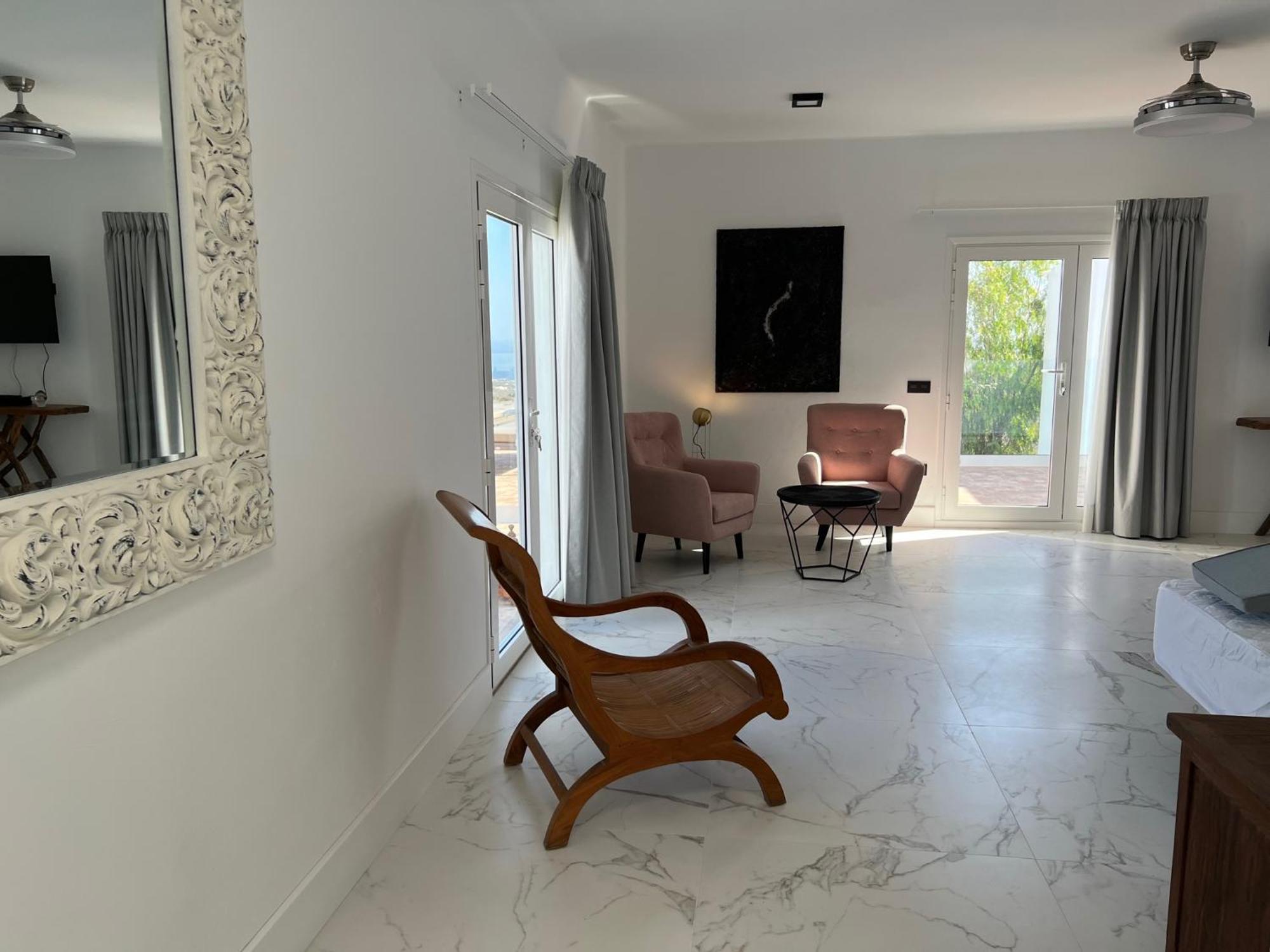 Casa Serena Luxury Villa *