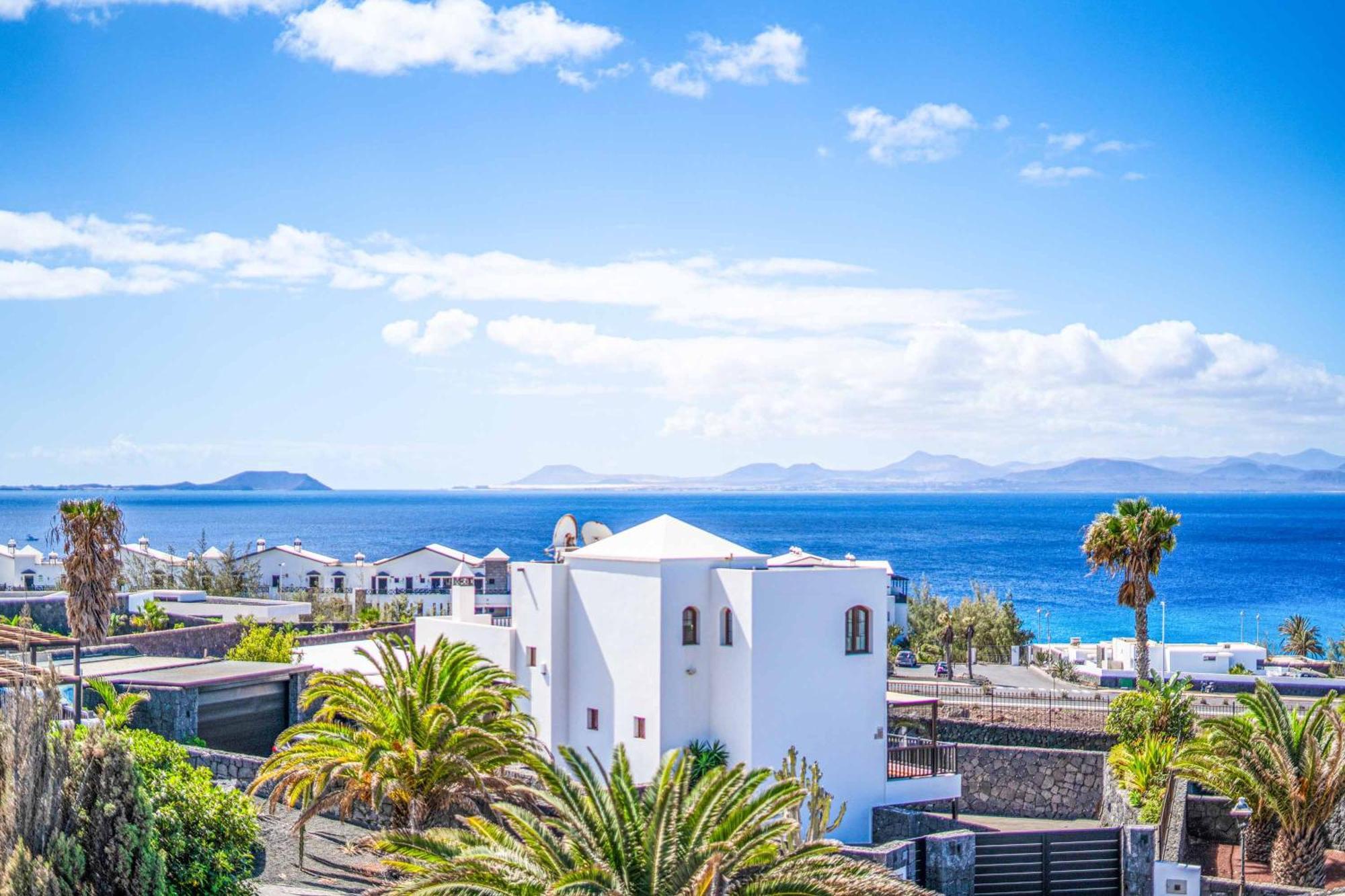 Ocean Escape * Playa Blanca (Lanzarote)