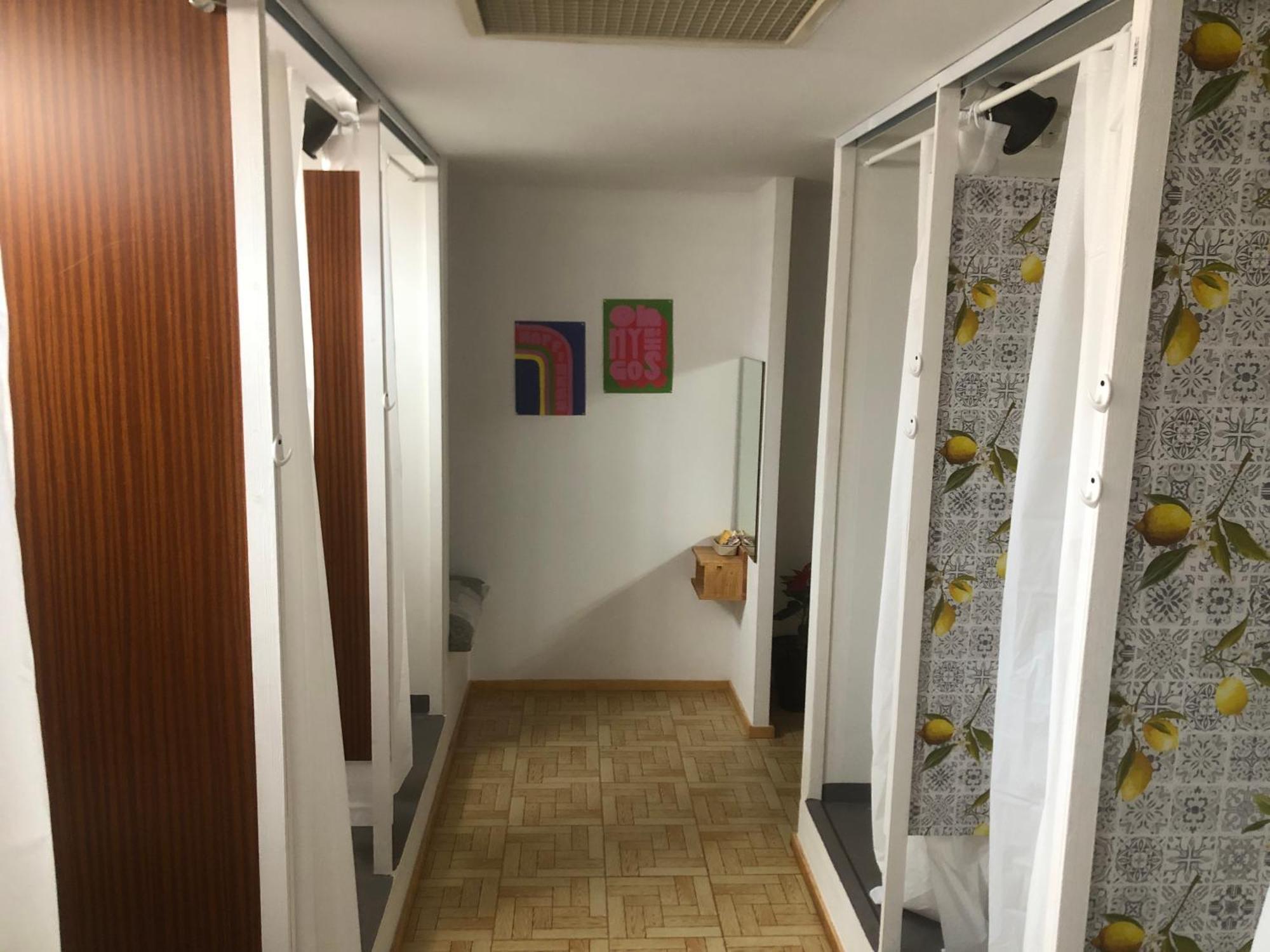 Urban Rest Zone And Coworking *