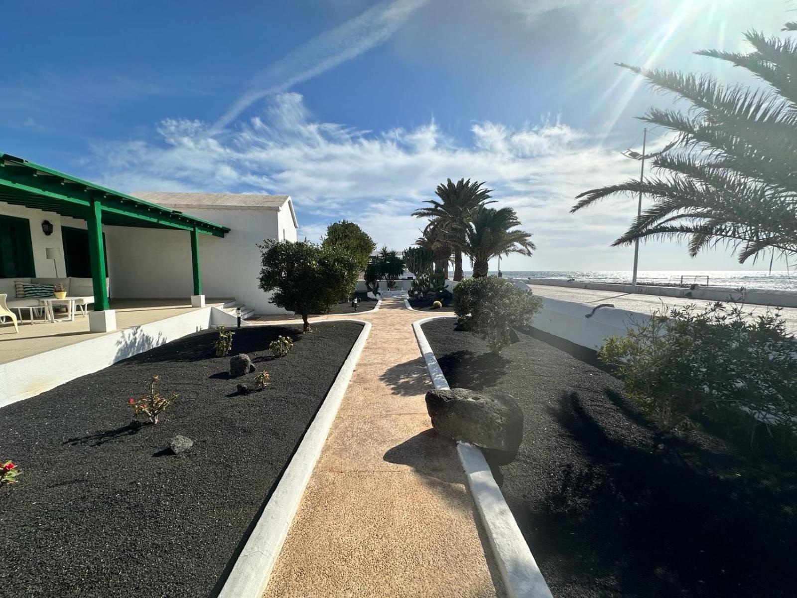 Luxury Sea Front -la Orilla * Playa Honda (Lanzarote)
