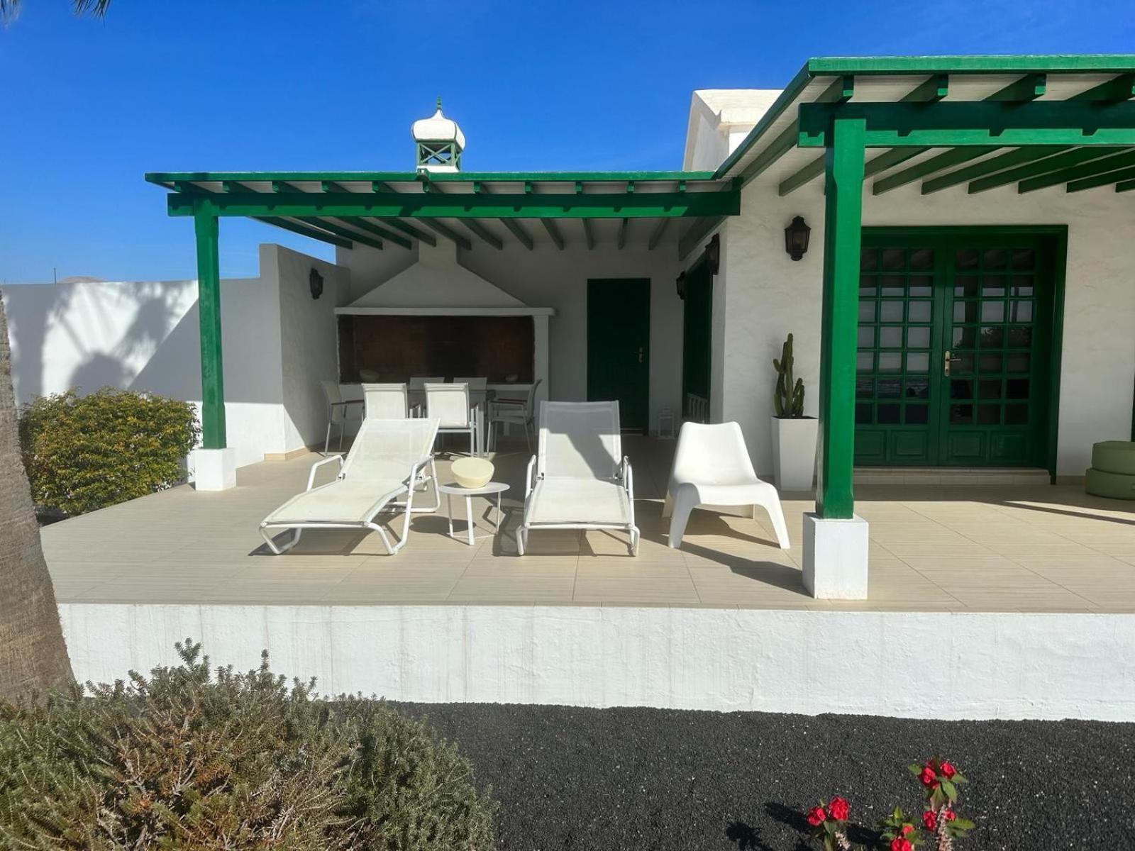 Villa Luxury Sea Front -la Orilla *