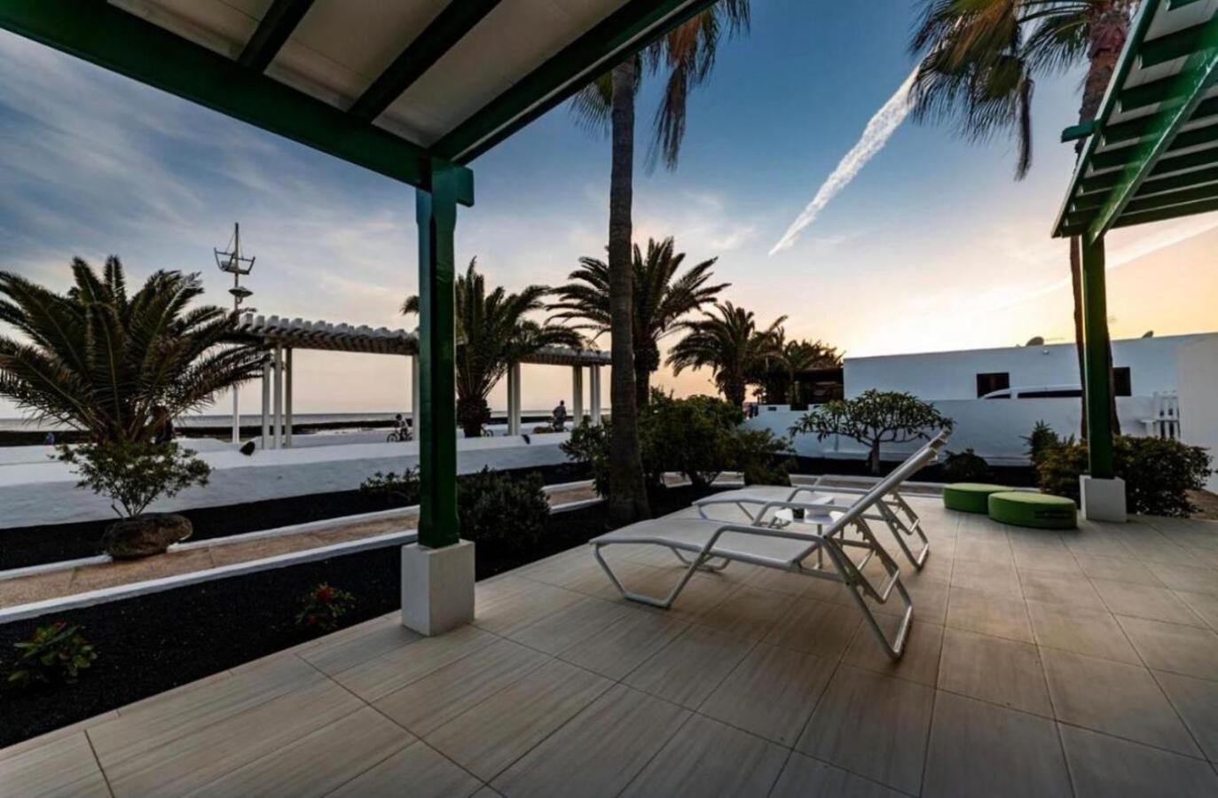 Villa Luxury Sea Front -la Orilla *