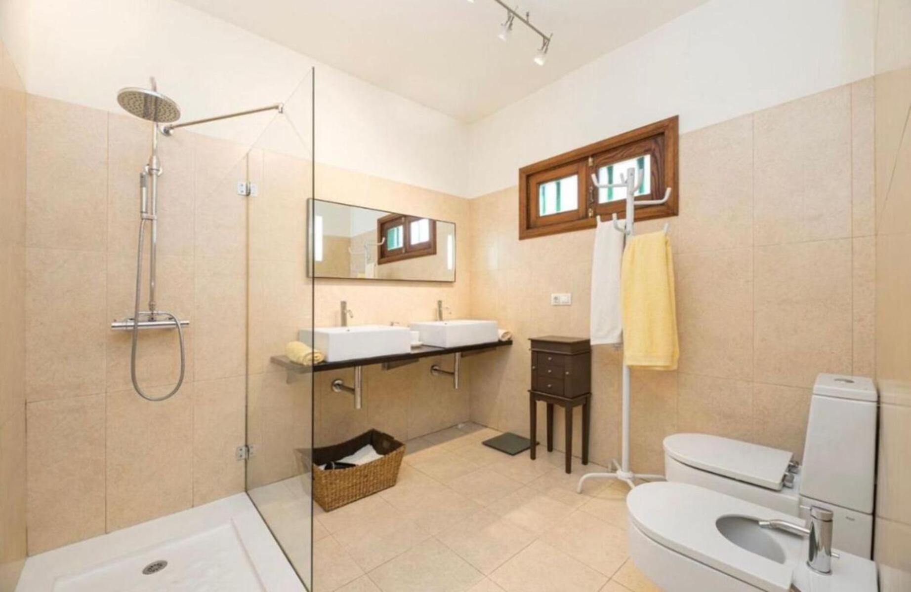 Luxury Sea Front -la Orilla Villa *