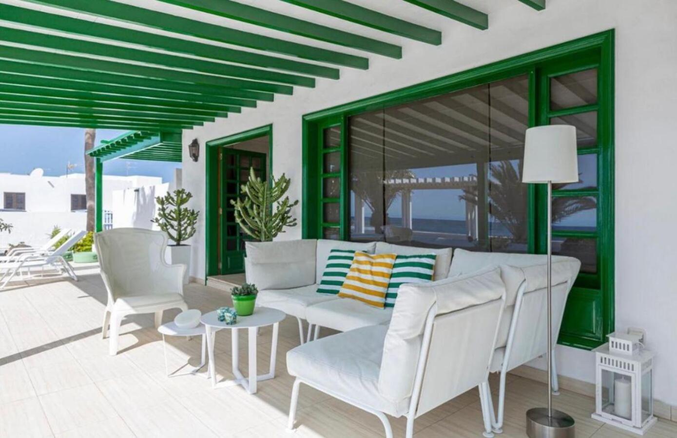 Luxury Sea Front -la Orilla Playa Honda (Lanzarote)