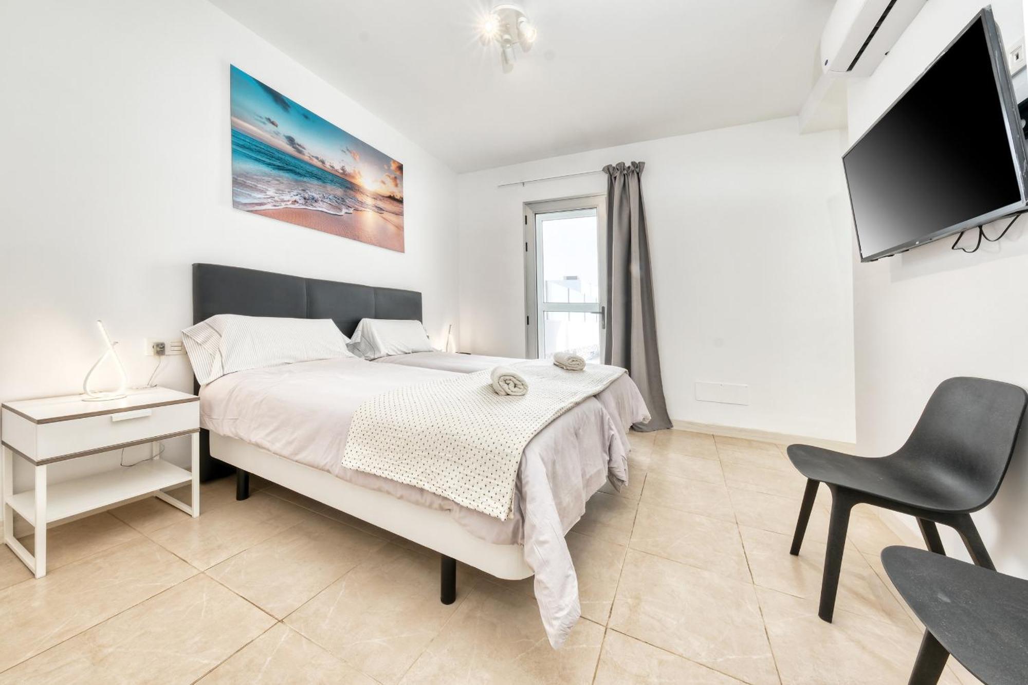 Cassia-private Pool Aircon, Sat Tv By Lanzarote Holiday home