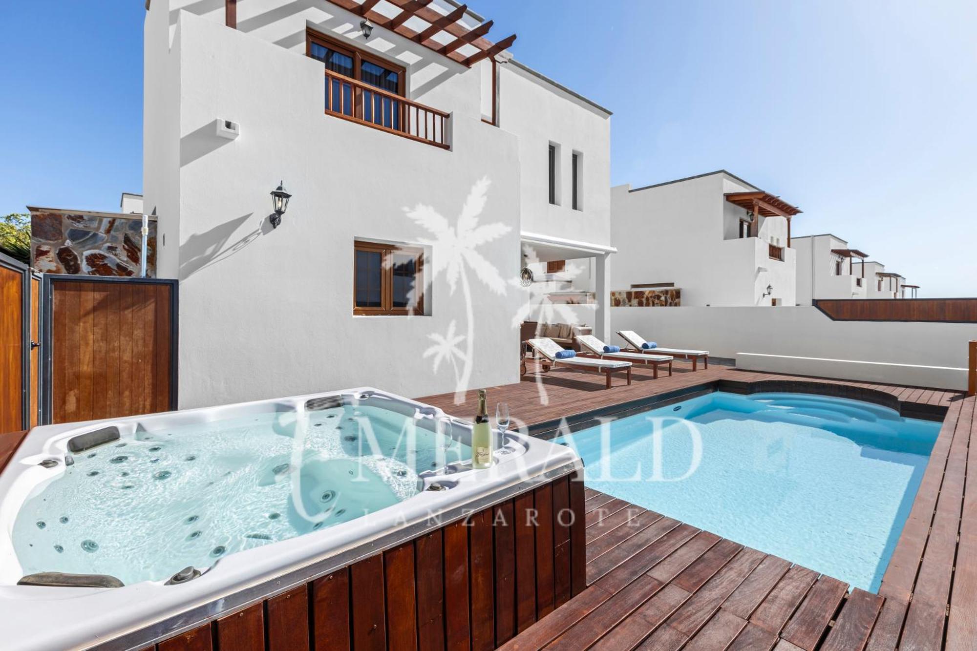 Casa Del Mar - Piscina Y Jacuzzi Privado Villa