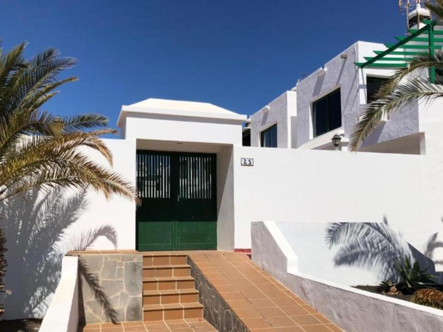Apartamento Con Piscina En Pto Del Carmen *