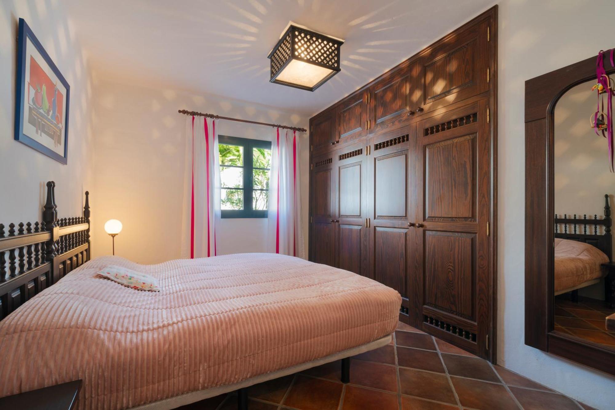 Lanzahost Casa Felix * Nazaret