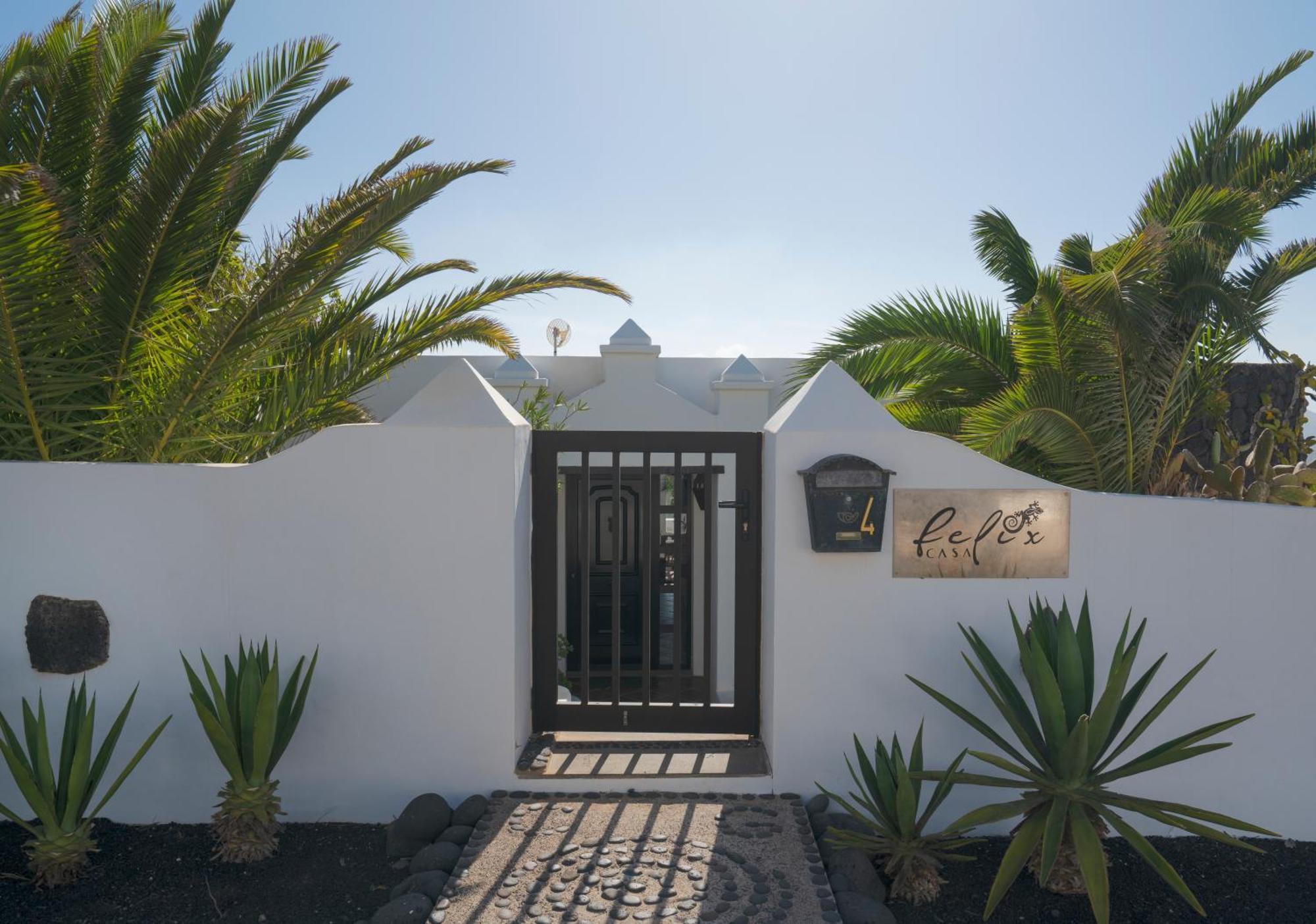Villa Lanzahost Casa Felix *