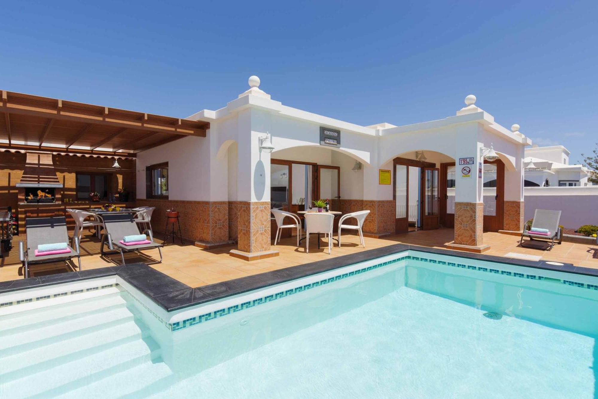 Palina Villa