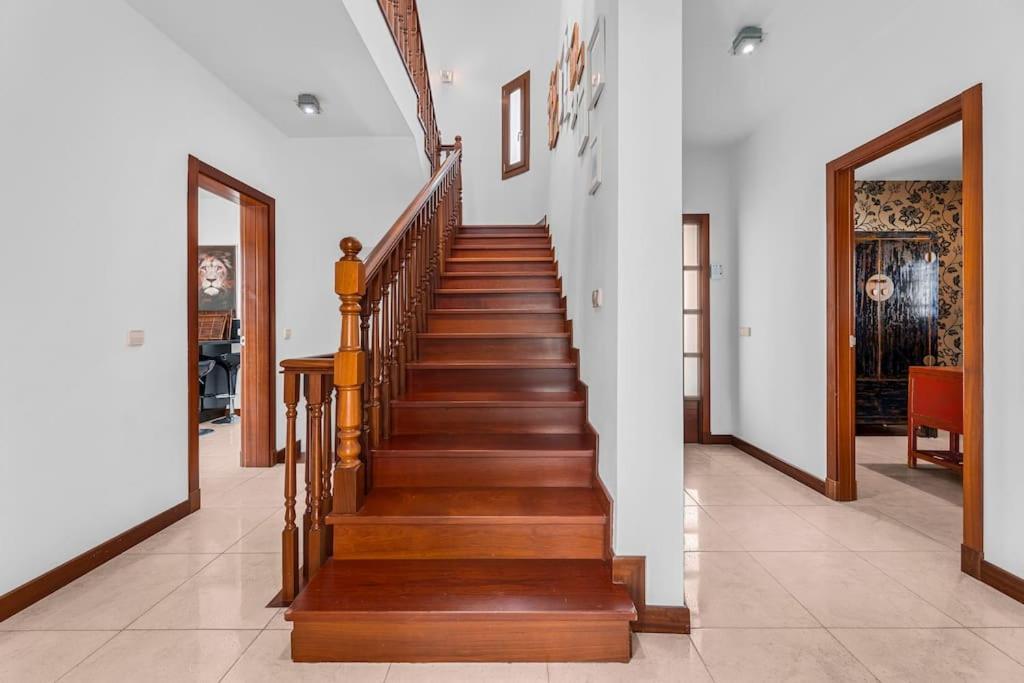 Nica Villa *