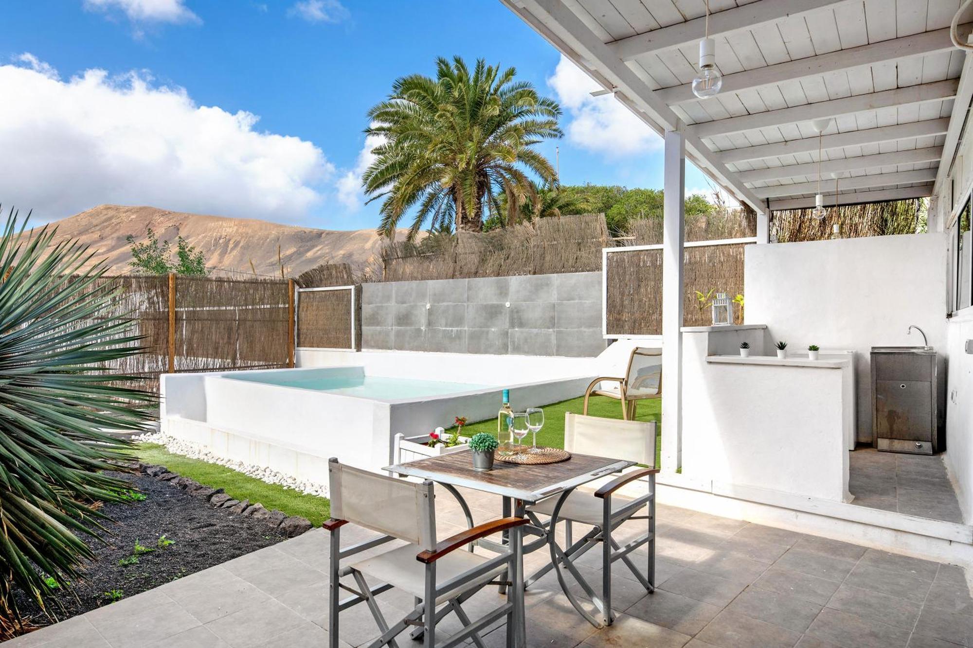Amanecer Apartment Macher