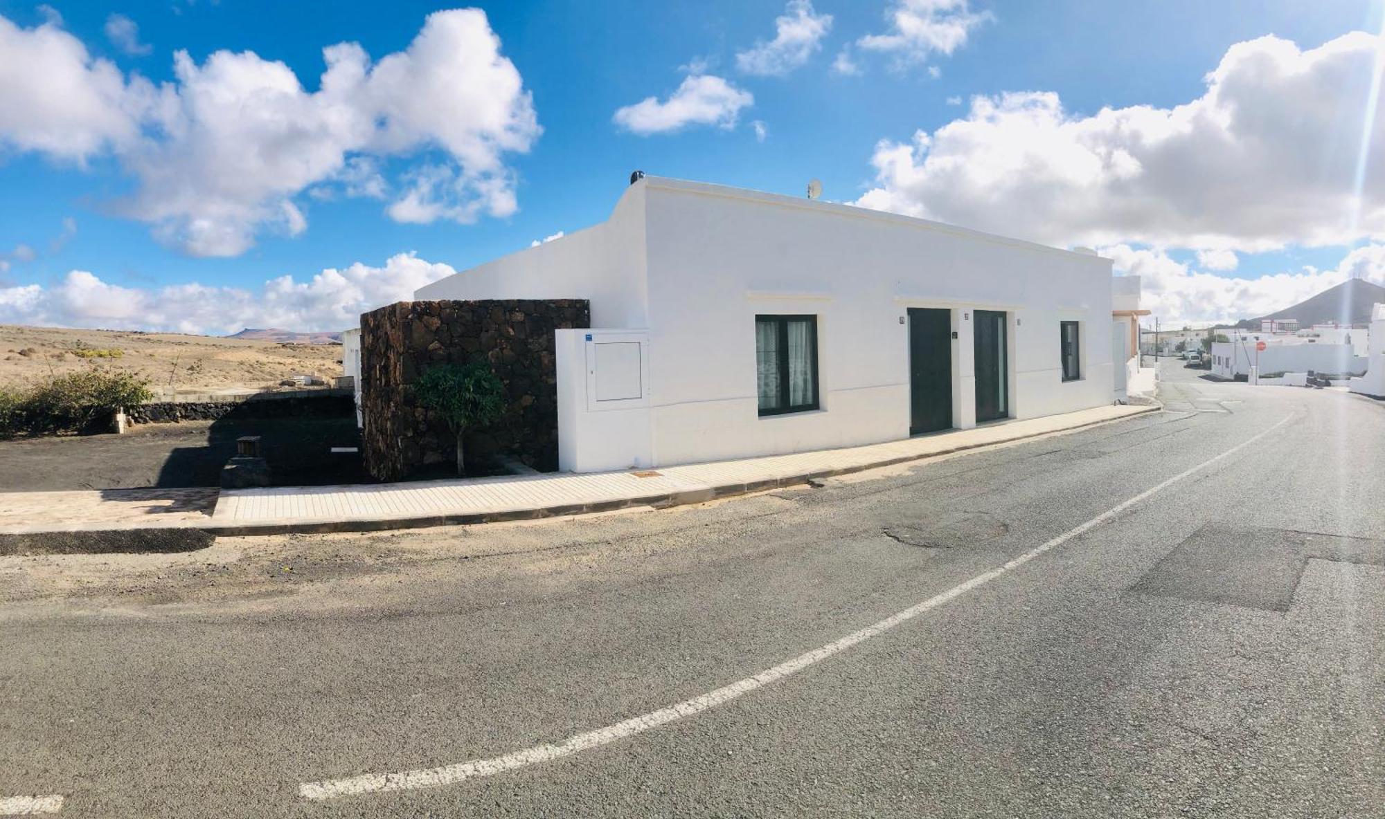 Alegranza In The Beautiful Village Of Mozaga, Lanzarote Apartment *