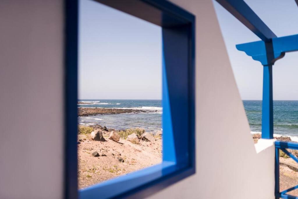 Casa Charcon Alto, En Primera Linea De Mar - Lanzarote Apartment Famara