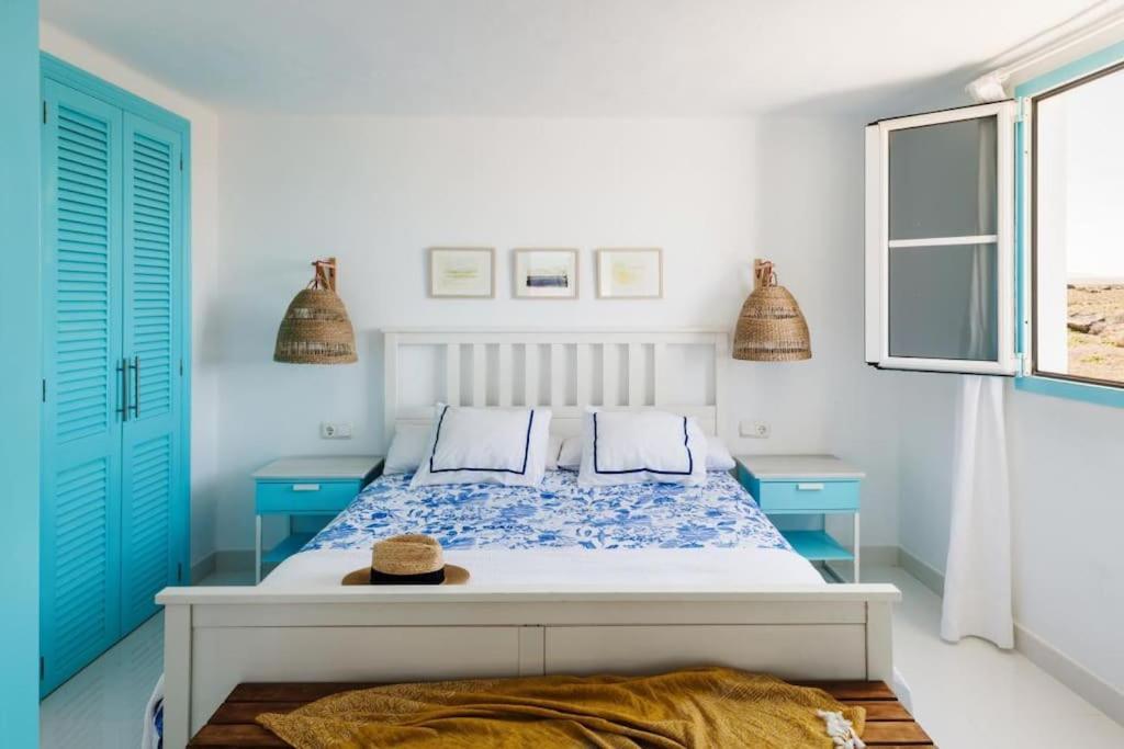 Casa Charcon Alto, En Primera Linea De Mar - Lanzarote Apartment