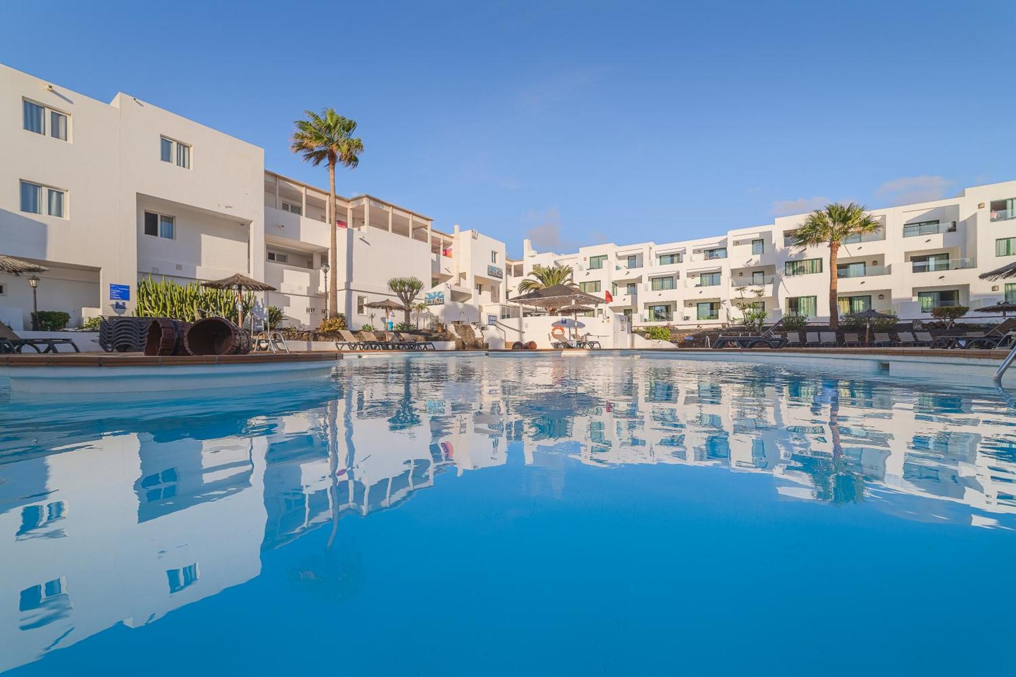 Galeon Playa Costa Teguise