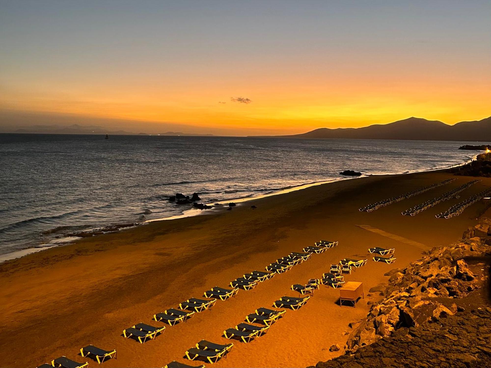 Long Puerto Del Carmen *