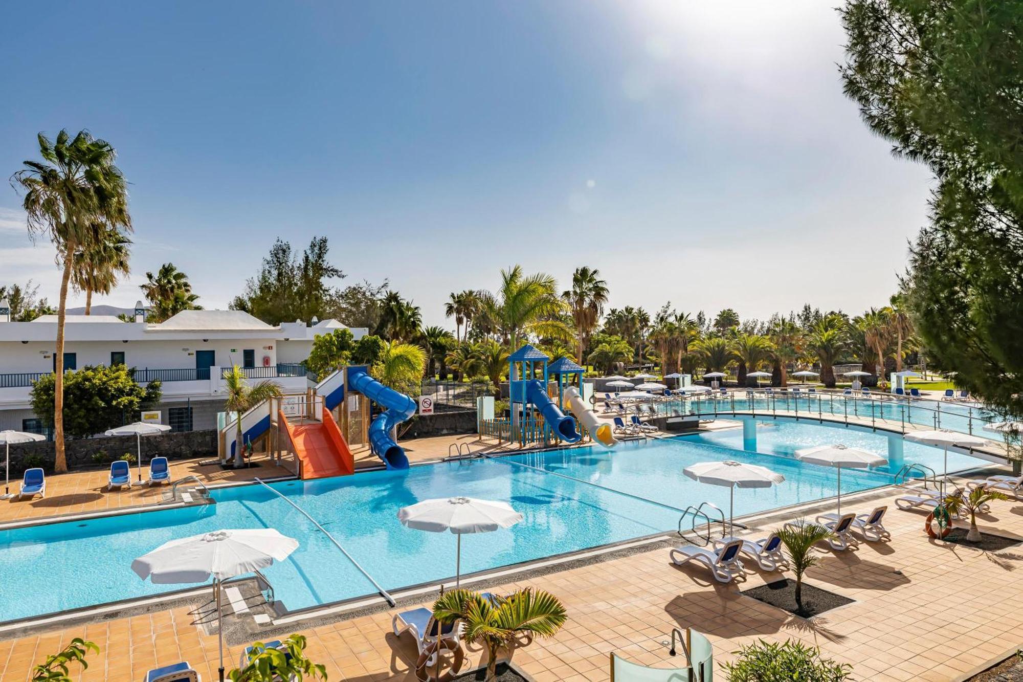 Resort Thb Tropical Island 4*