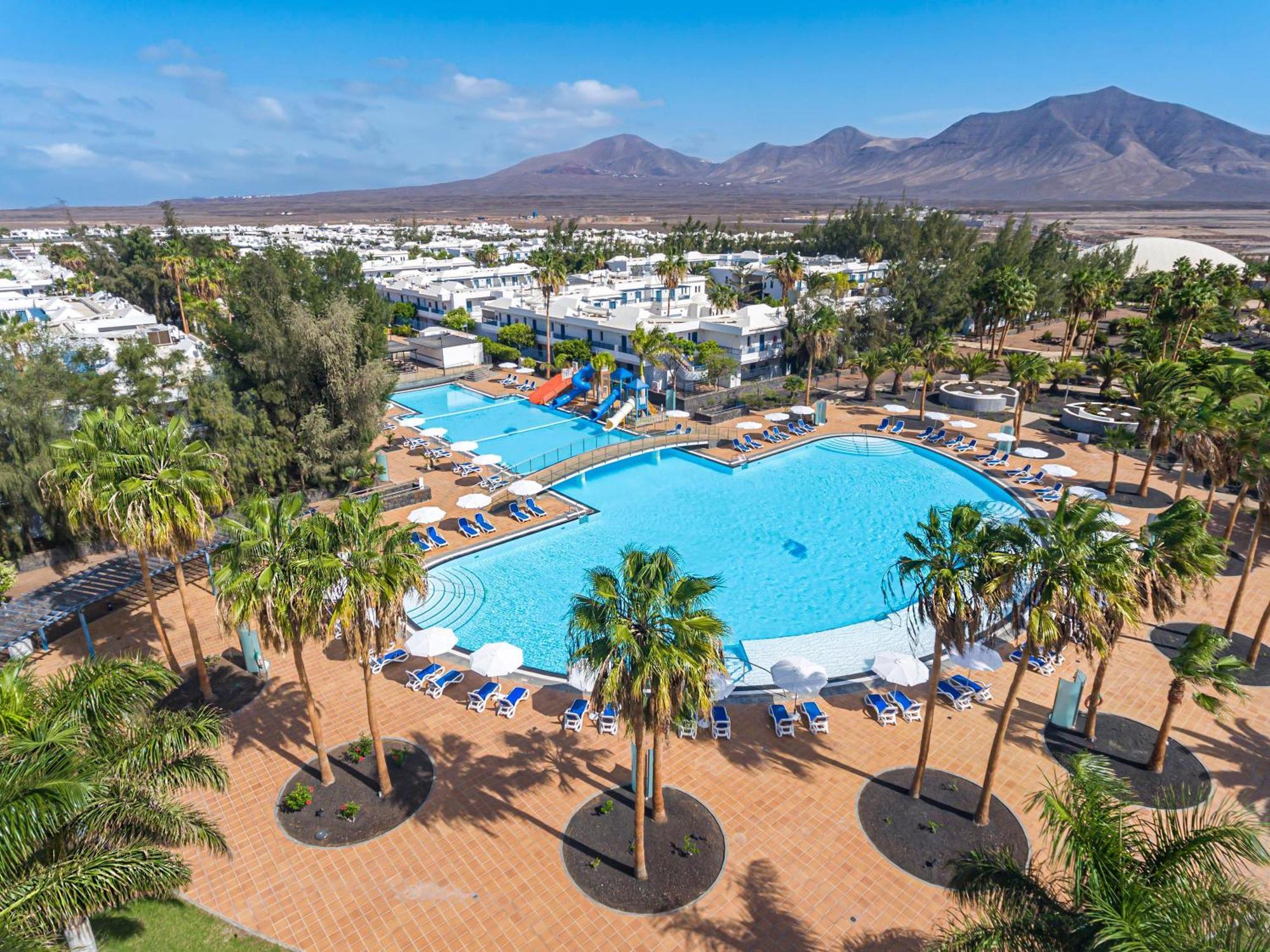 Thb Tropical Island Resort 4*
