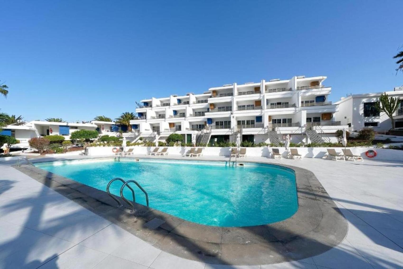 One Bedroom Garden View, Pool,near The Beach, Puerto Del Carmen Apartment *