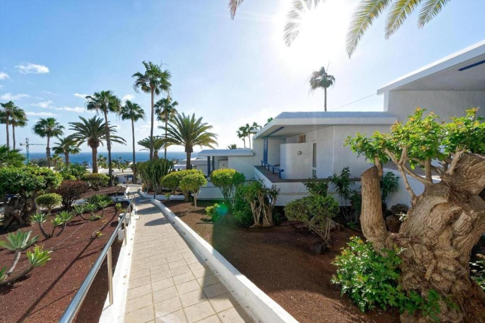 One Bedroom Garden View, Pool,near The Beach, Puerto Del Carmen