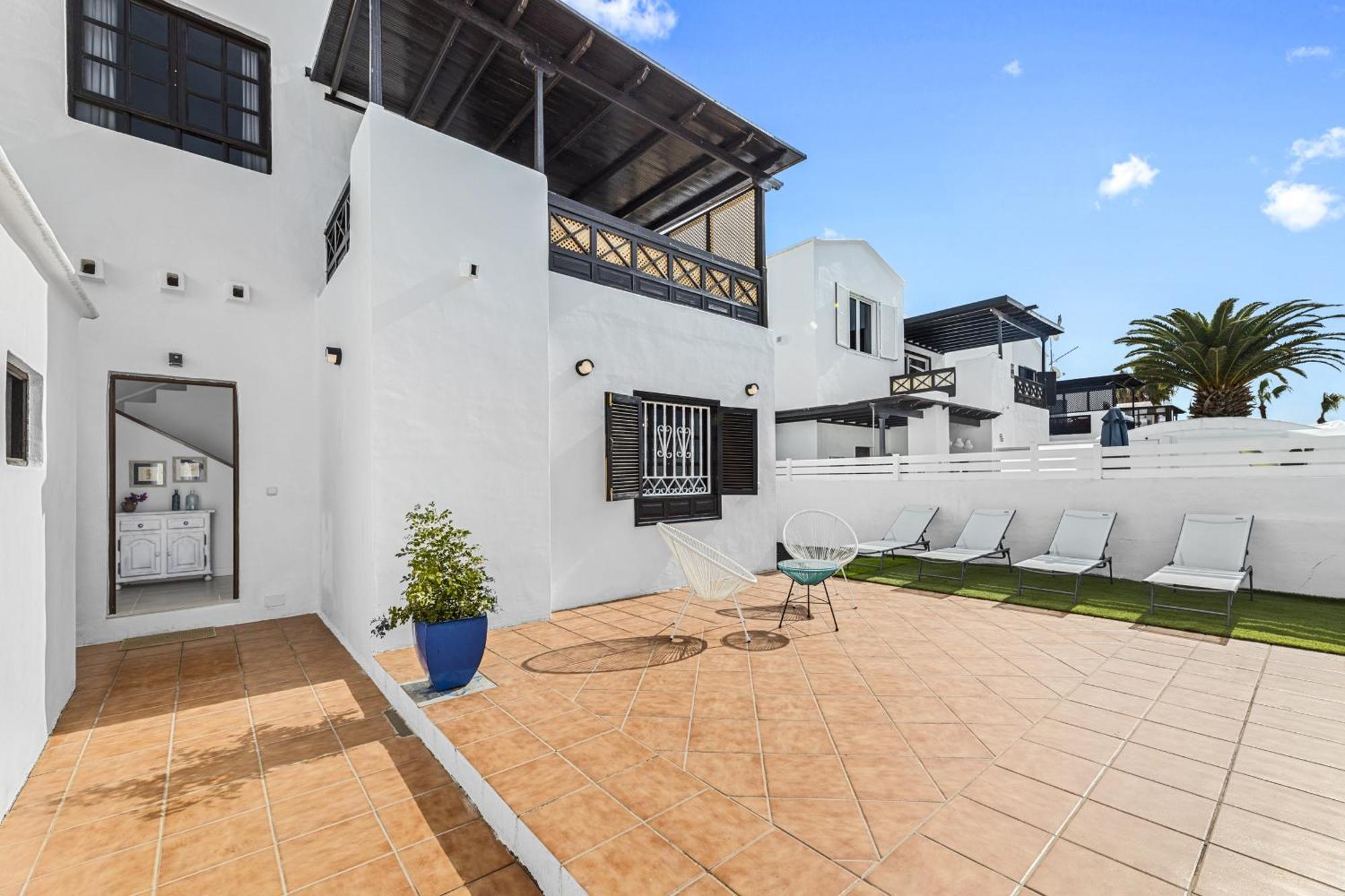 Casahost La Barraca Sunset Villa Puerto del Carmen (Lanzarote)